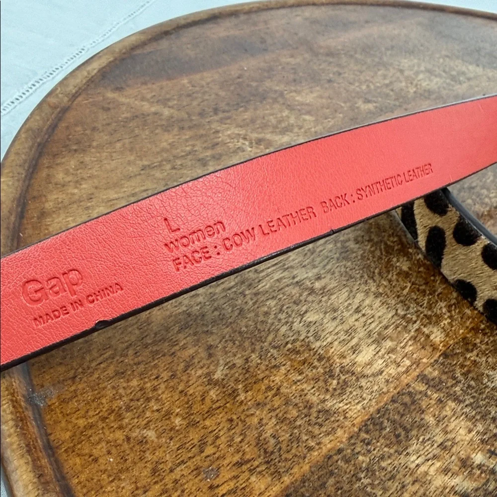 GAP Belt Wm Large Leopard Print Calf Hair Red Faux Leather Interior Thin Animal